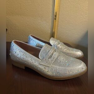 Forever Link Glittering Silver Loafers
